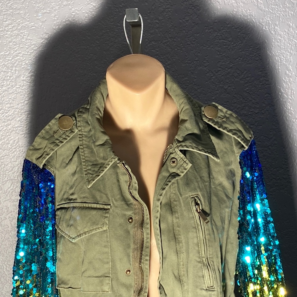 BARNEYS NY - NWT - jacket: olive green w rainbow sequined long sleeves - 42 / 8 - Picture 3 of 16